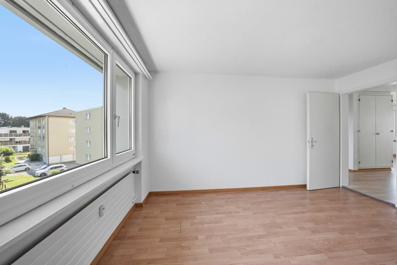 3.5-Room Apartment (7)