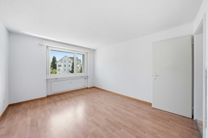 3.5-Room Apartment (6)