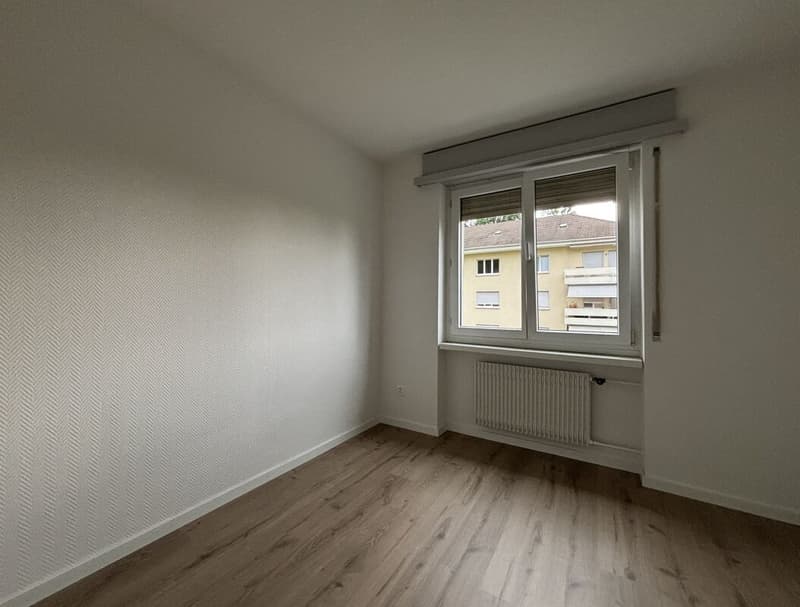 3.5-Room Apartment (8)