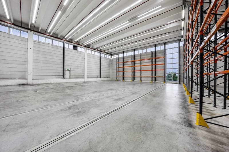 Warehouse space (3)