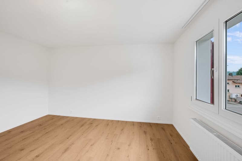 4-Bedroom Apartment (8)