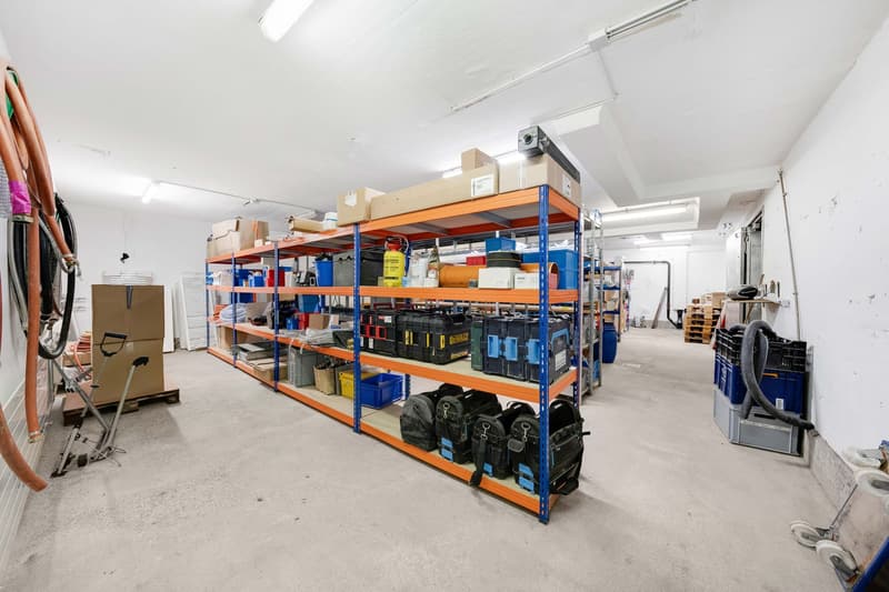 Commercial space (9)