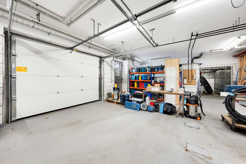Commercial space (6)