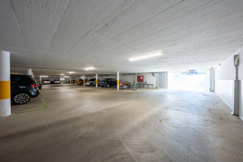 Posto auto in garage (3)