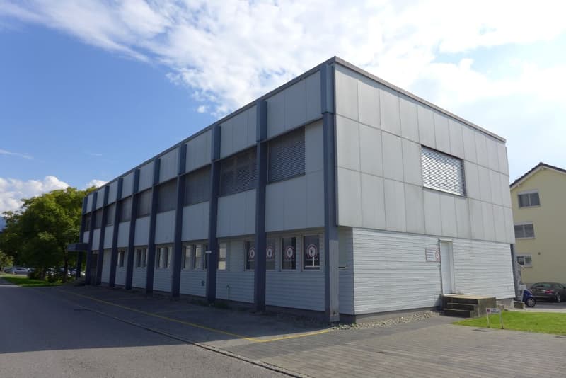 Büroräumlichkeit (2)