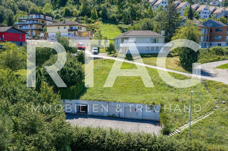 Baulandgrundstück mit Bestandesobjekt (1)