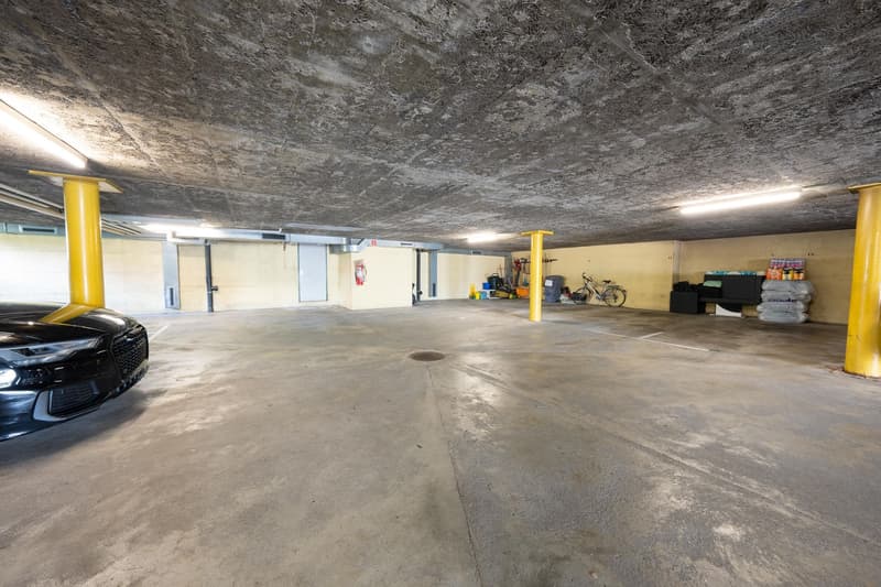 Tiefgaragenplätze (3)