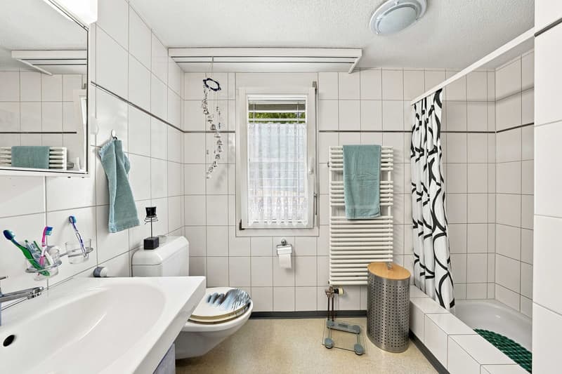 Vierfamilienhaus mit Baulandreserve (7)