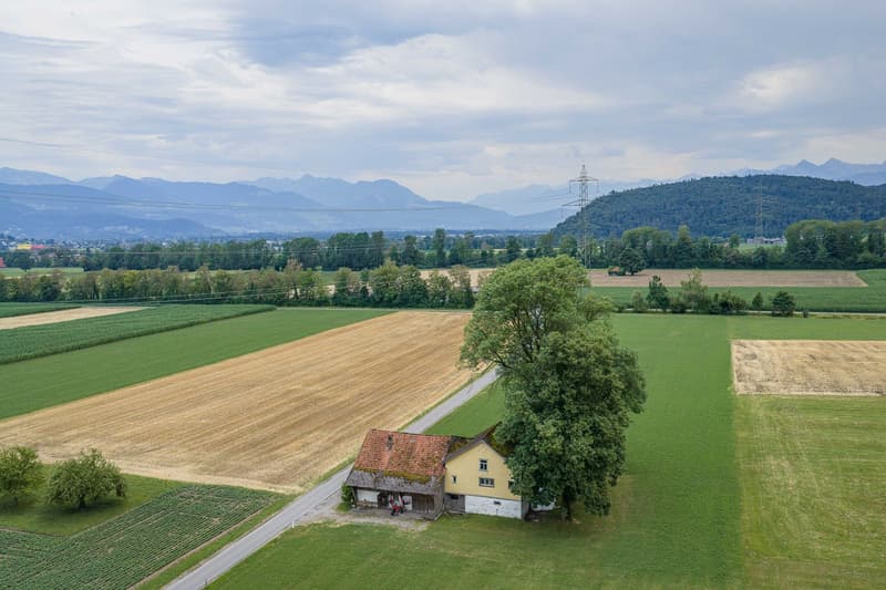 Einfamilienhaus mit Scheune (4)