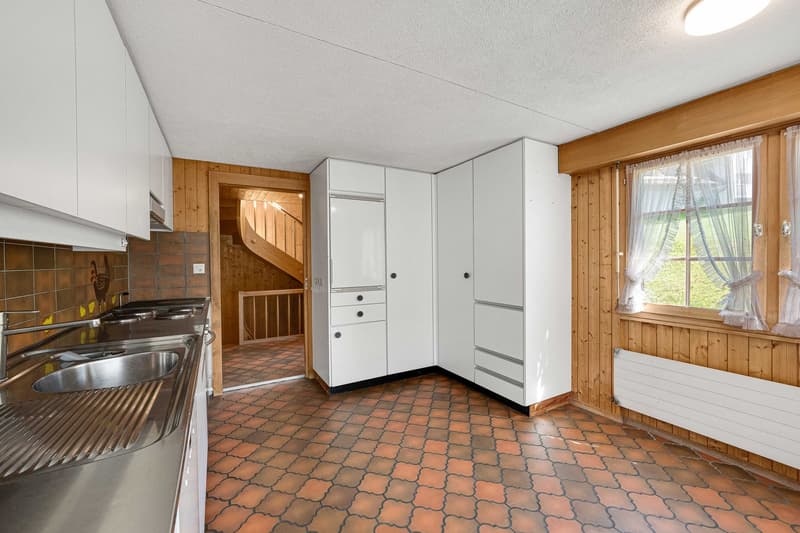 Wohnhaus mit separater Garage (7)
