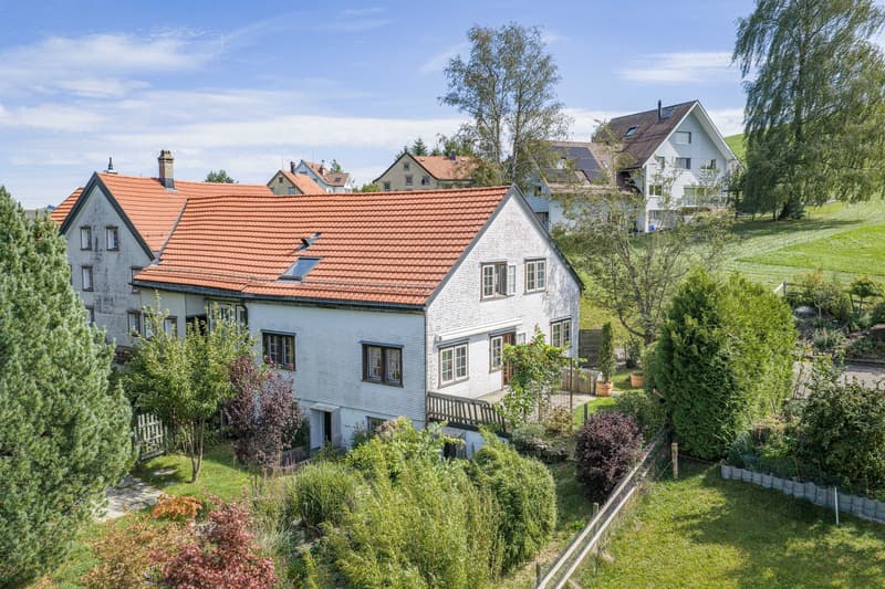 Wohnhaus mit separater Garage (5)