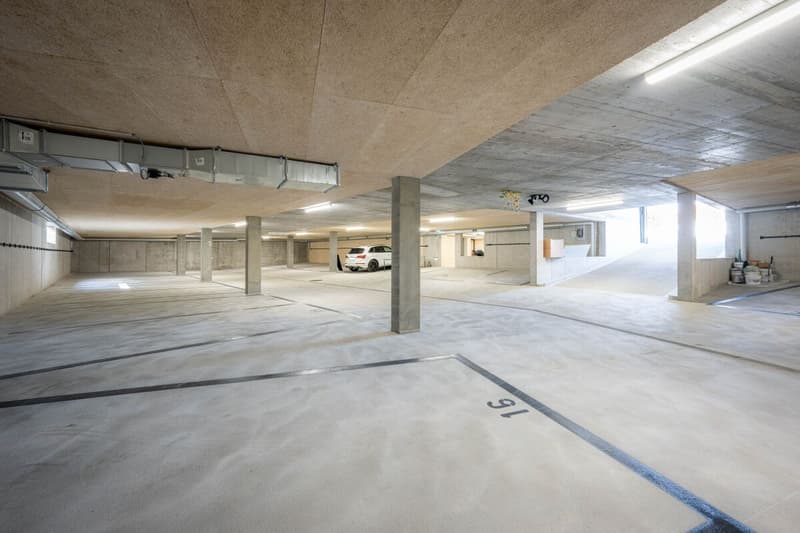 Tiefgaragenplatz zu vermieten (4)