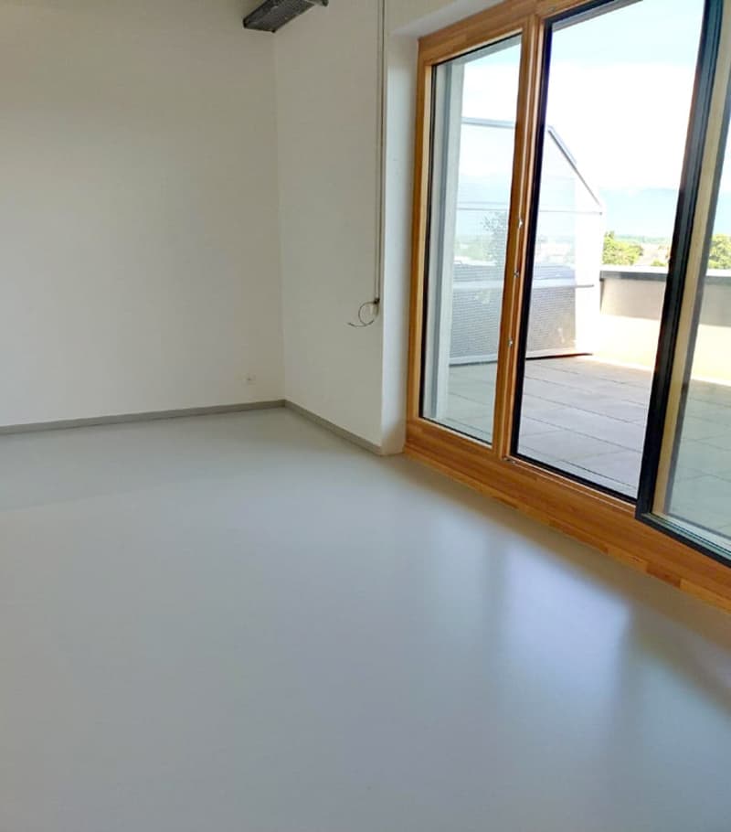Hybrid office/warehouse space, Mini E-commerce Hub, Studio, ideal for artisans, progressive rent (5)
