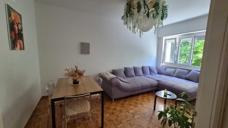 Charmant appartement de 2.5 pièces avec balcon à Lausanne (2)