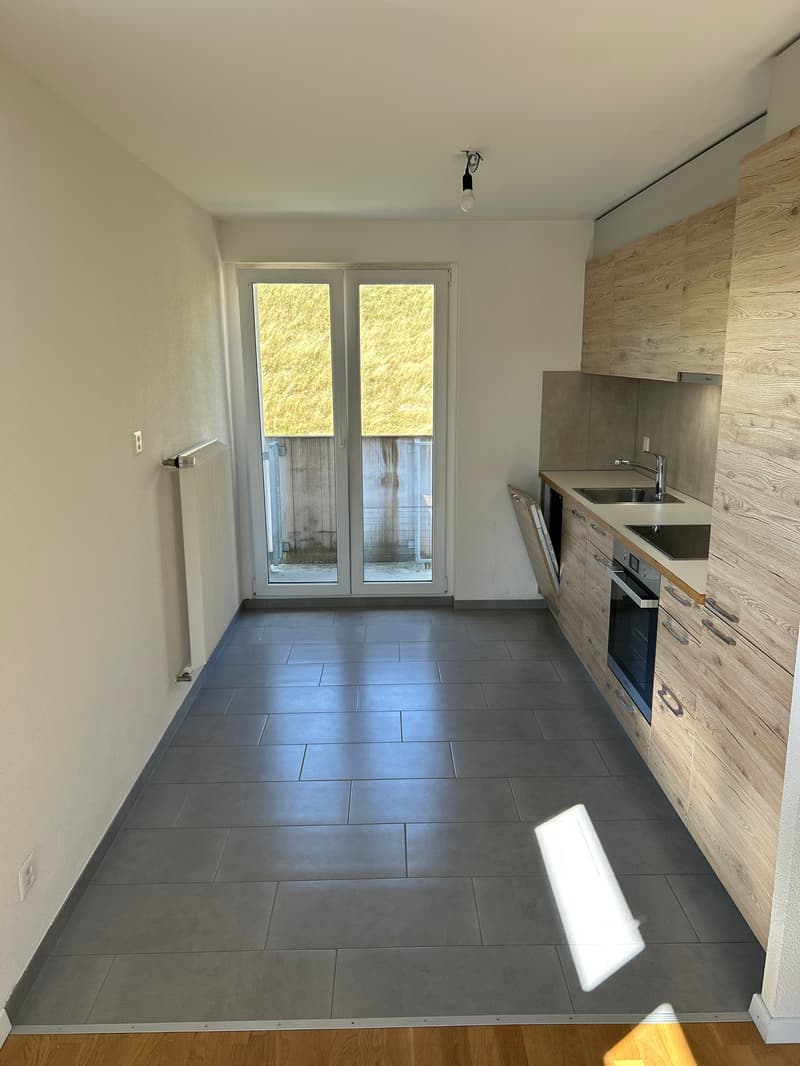 Beautiful 3.5-room apartment with balconies and lovely view in Le Locle - 1st net rent offered (2)