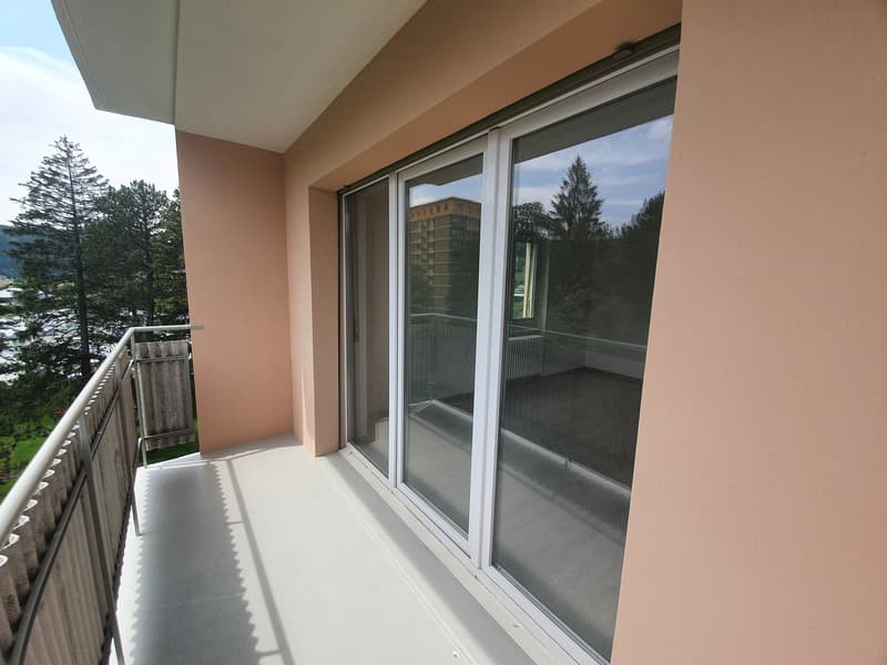Helles 3.5-Zimmer-Wohnung mit Balkon (5)