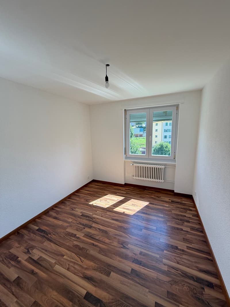 Appartement lumineux de 3.5 pièces avec balcon (4)