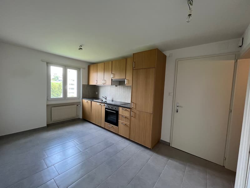 Charmant appartement de 1.5 pièces avec balcon au 6ème étage (1)