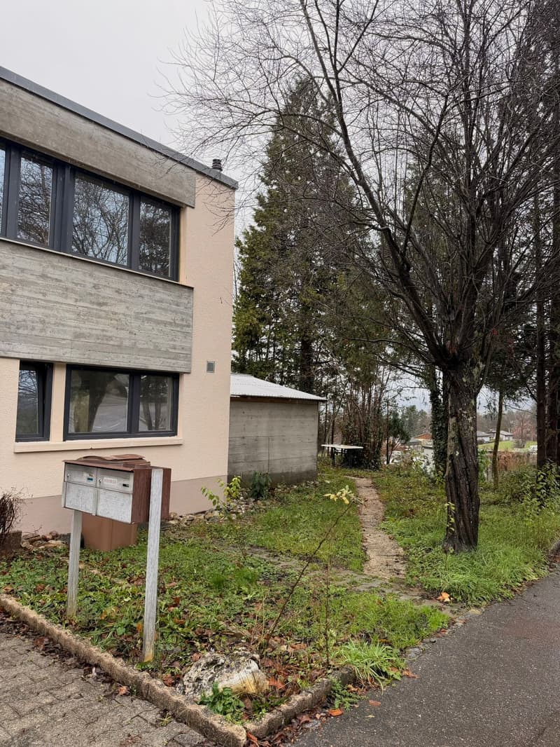 Villa moderna di 4,5 locali con garage e terrazze a Delémont (17)
