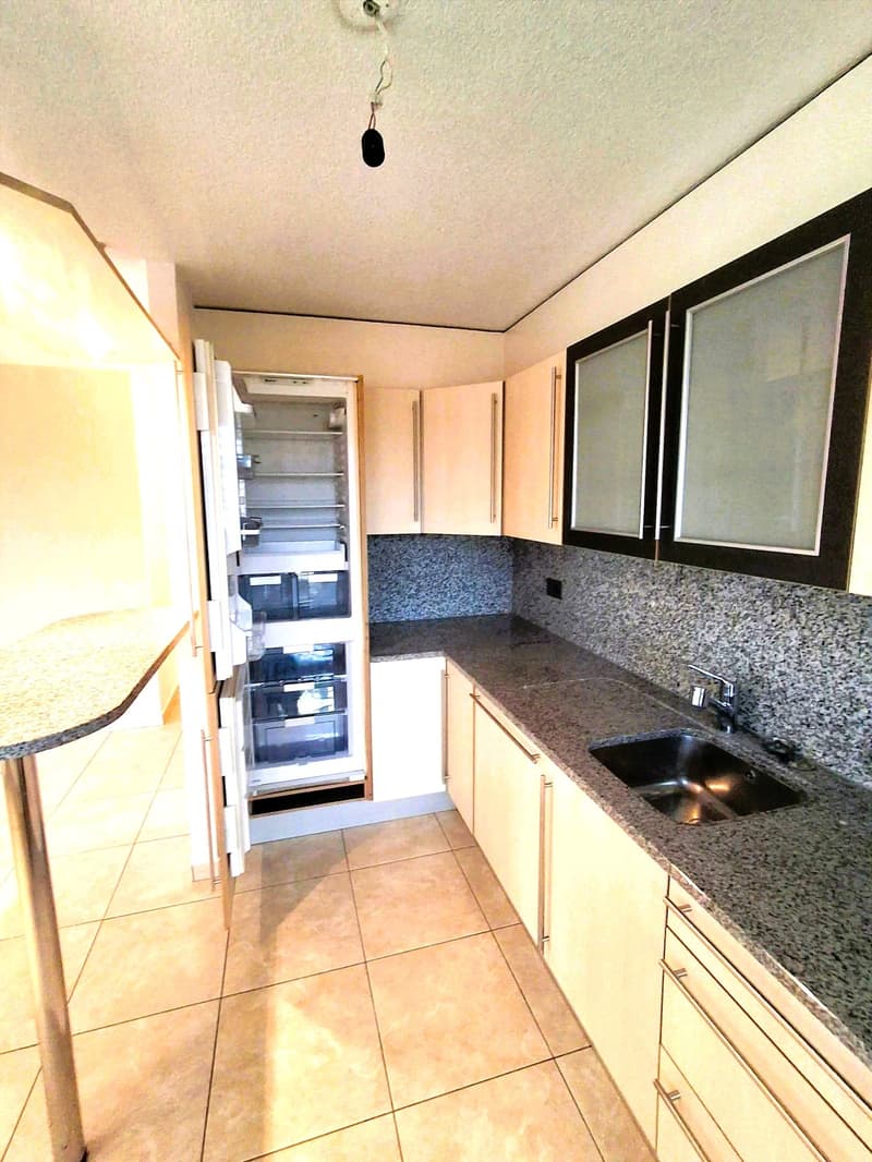 Geräumige 4.5-Zimmer-Wohnung in Courroux (4)