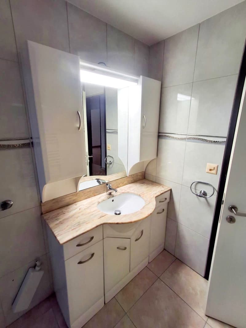 Geräumige 4.5-Zimmer-Wohnung in Courroux (10)