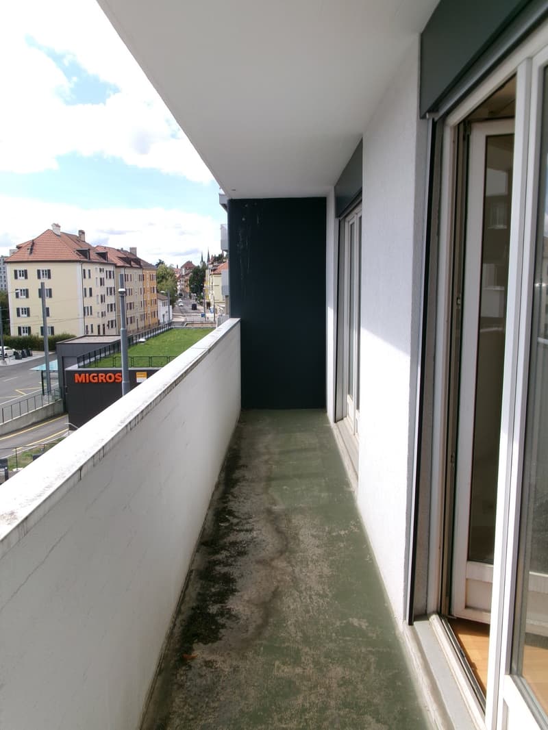 Charmant appartement de 4.5 pièces à La Chaux-de-Fonds (3)