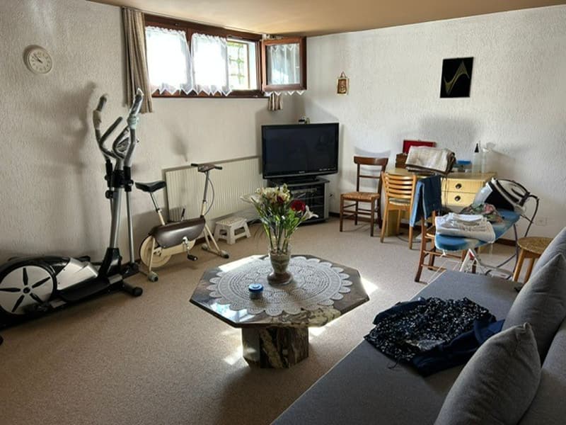 Bright and quiet semi-detached house in Bassecourt – 5 rooms with garage and terrace (14)