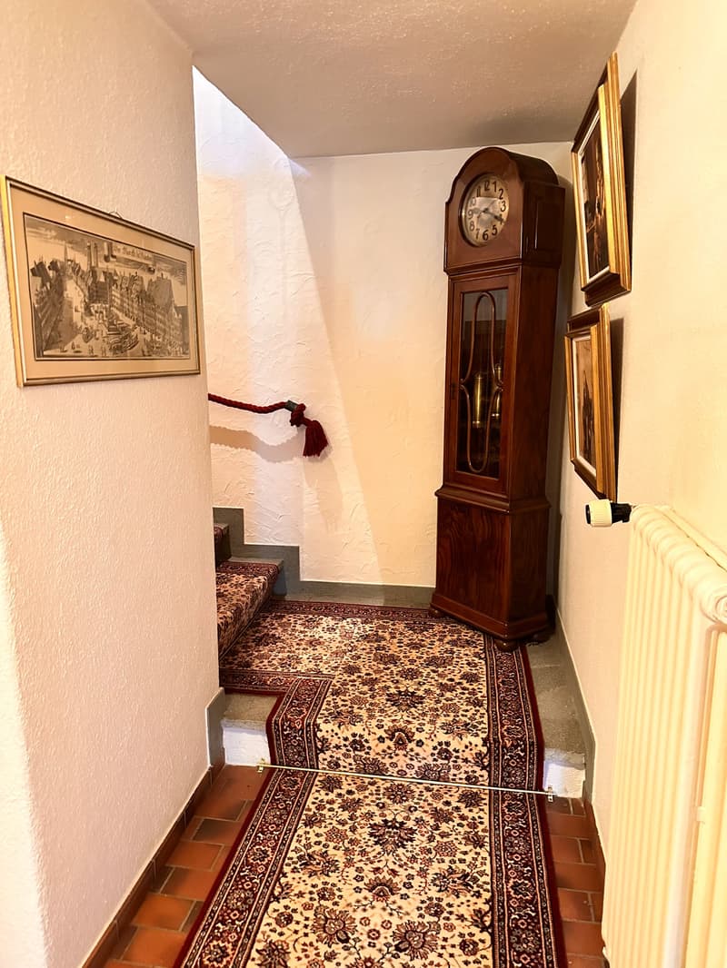 Affascinante chalet di 6 locali in una posizione tranquilla di Klosters-Serneus (23)
