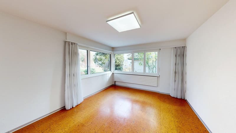 Spazio studio/ufficio luminoso 165 m² con parcheggi a Wünnewil (4)
