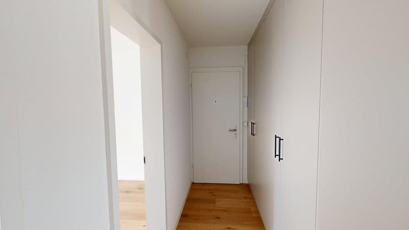 Frisch sanierte 3.5-Zi.-Wohnung mit Balkon in Ostermundigen (4)