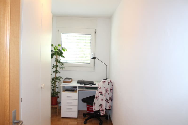 3.5-room garden apartment with seating area for rent in Uetendorf (7)