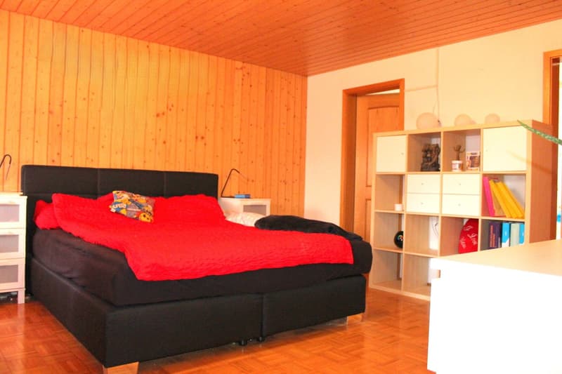 3.5-room garden apartment with seating area for rent in Uetendorf (4)