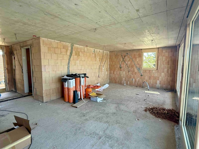 3.5-room attic apartment with 75 m² terrace in Biberist for sale (7)
