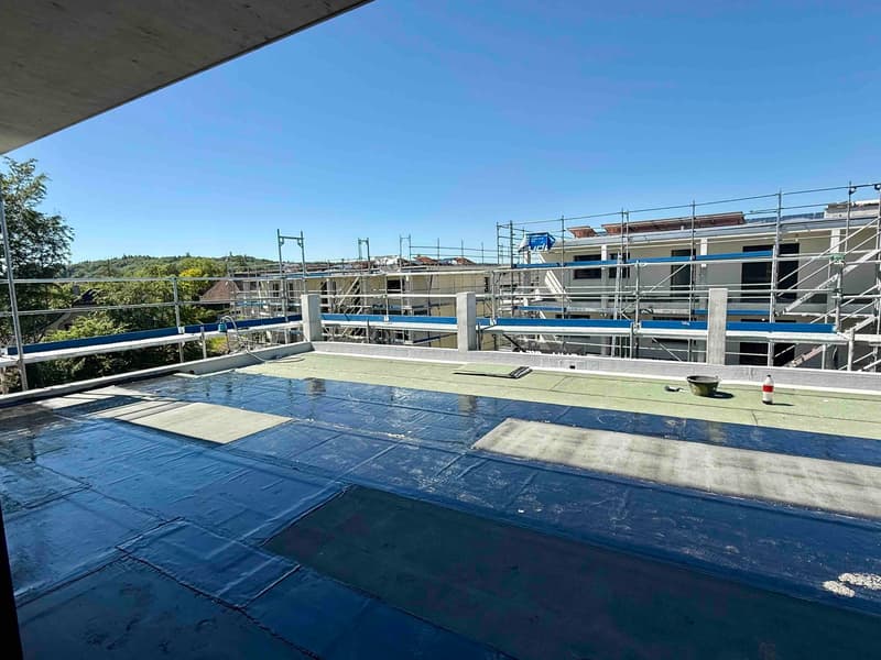 3.5-room attic apartment with 75 m² terrace in Biberist for sale (6)