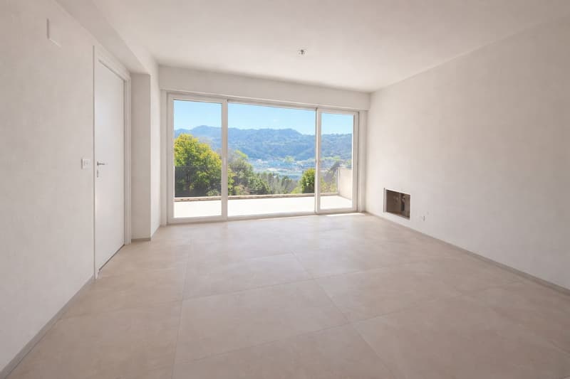 PAZZALLO – 3,5 Zimmer im 6. Stock: Licht und Raum (2)