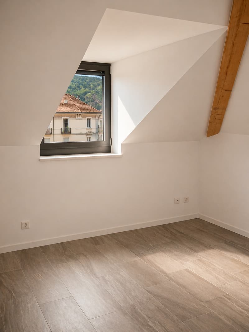 APPARTMENT MANSARDÉ 3.5 PIÈCES AVEC CONFORT MODERNE | BELLINZONA (4)