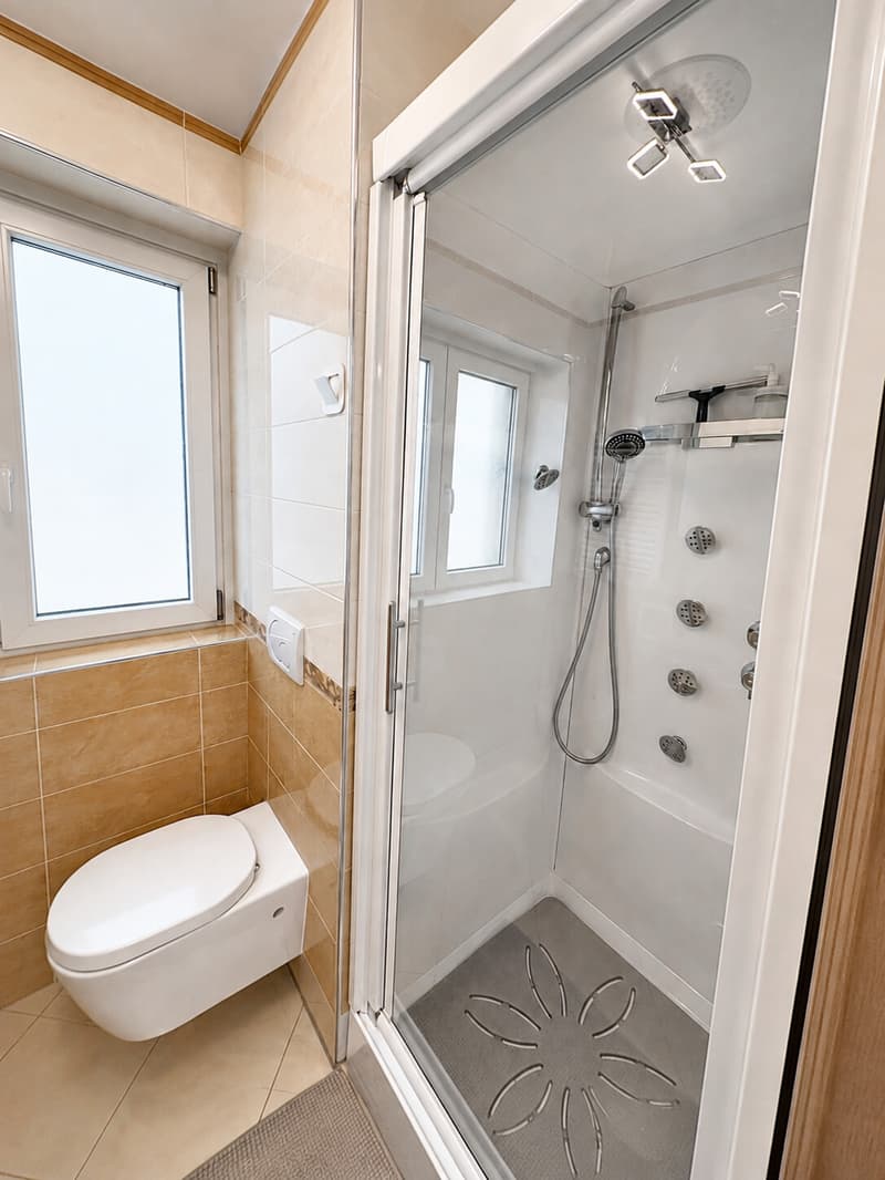 MONO VICINO AL LAGO A LUGANO | RENDIMENTO BNB CIRCA 12% (10)