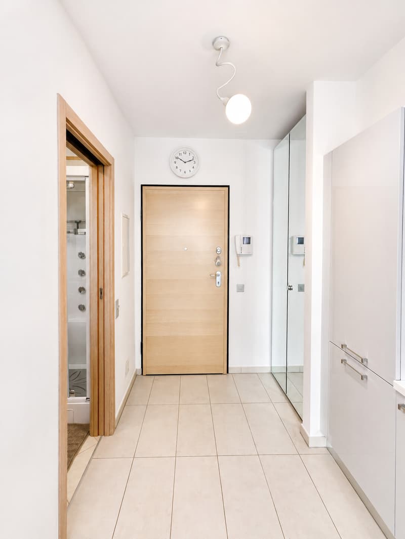 MONO VICINO AL LAGO A LUGANO | RENDIMENTO BNB CIRCA 12% (11)