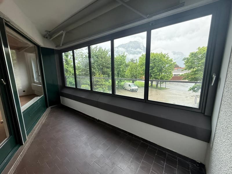 Charmante 3.5-Zimmer-Wohnung in Brunnen – sofort bezugsbereit (11)