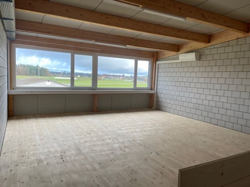 Gewerbeboxen / Werkstatt / Lagerraum in Röthenbach Herzogenbuchsee (4)