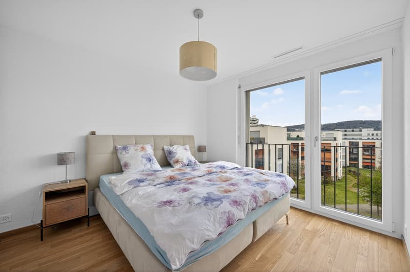 ***RESERVIERT*** BIJOU - 2.5-Zimmer-Attikawohnung vor den Toren Zürichs (8)