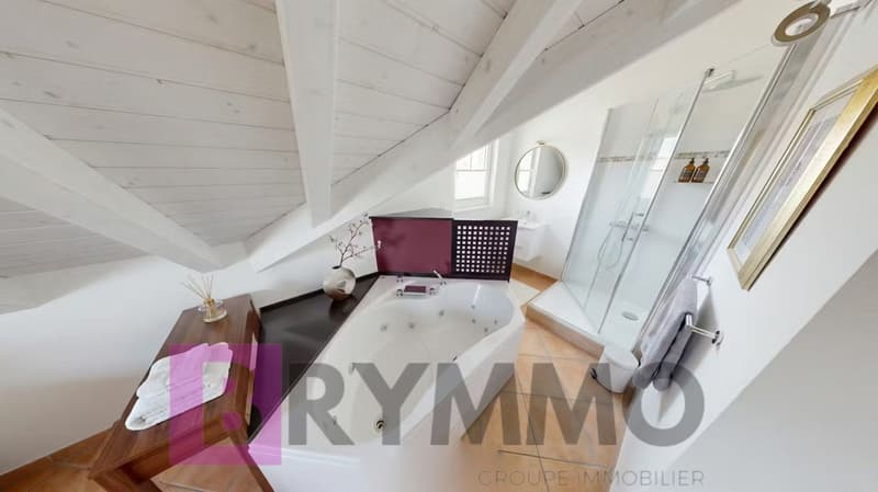 Semi-detached house with 5.5 rooms in the heart of Gland town (14)