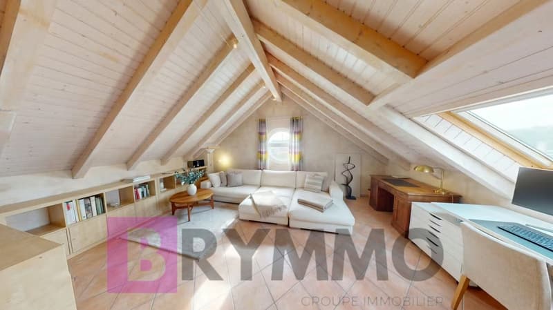 Semi-detached house with 5.5 rooms in the heart of Gland town (13)