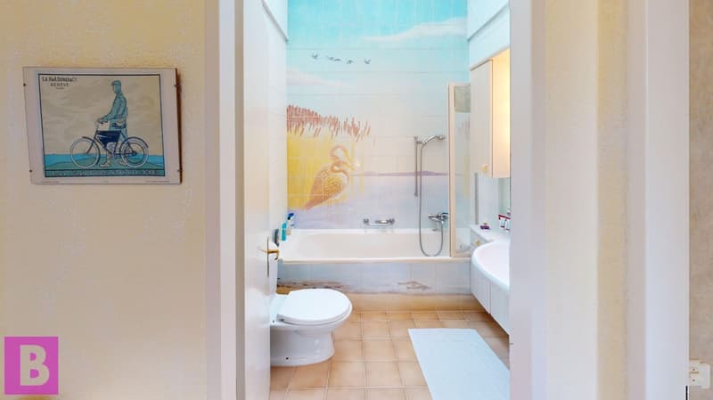 Bright family villa with garden and double garage (16)
