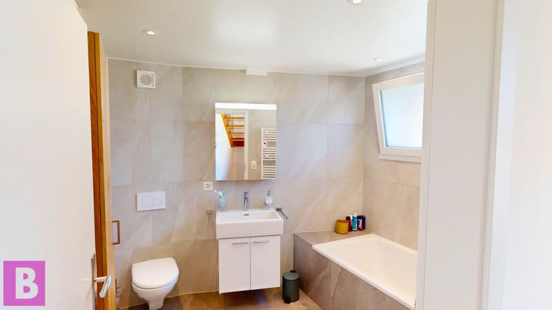 Esprit maison pour ce superbe triplex familial de 4 chambres à Yens (8)