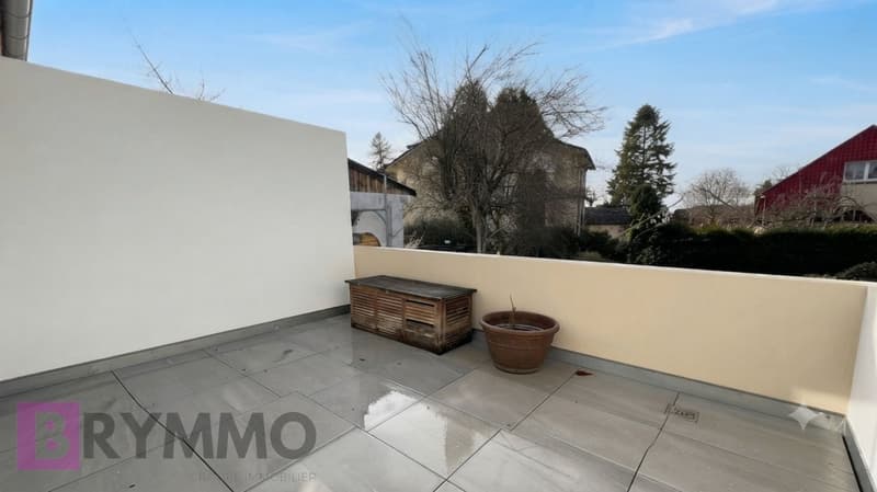 Pépite au cœur de Lausanne : Studio avec grand balcon & piscine (5)