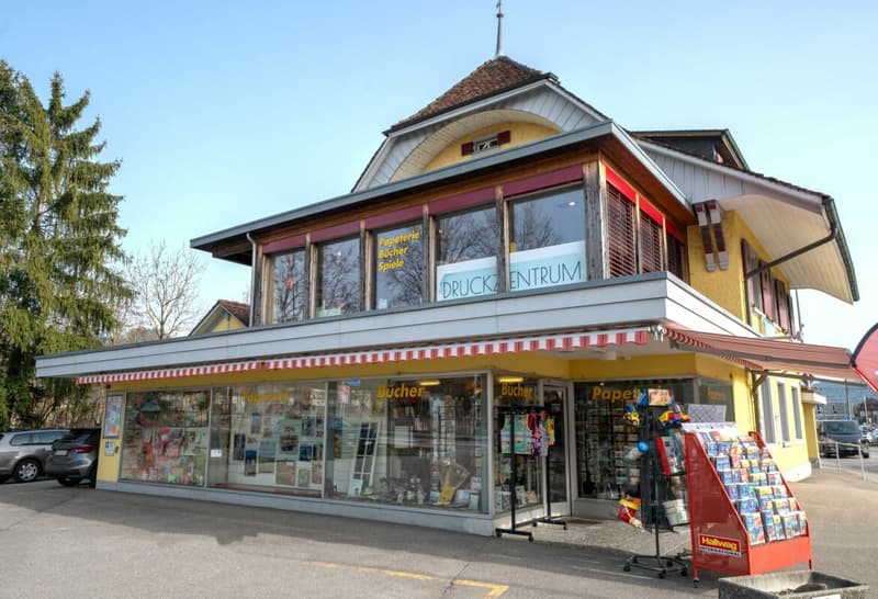 Attractive rental property in the village center (2)