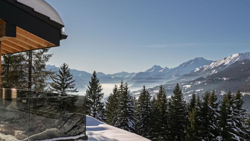 Prestige chalet under construction in Crans-Montana (11)