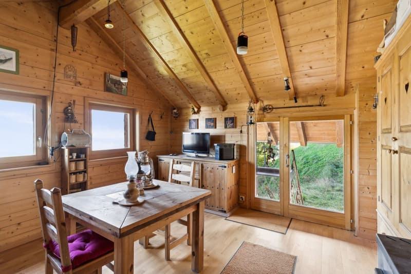 Authentic Chalet with View of Dent Blanche (4)