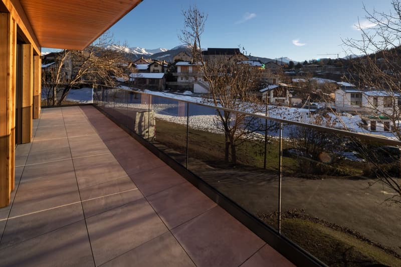 Chalet in the heart of the Alps (6)